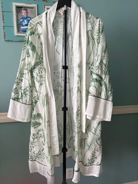 Cost Plus World Market White and Green Botanical Wrap Kimono